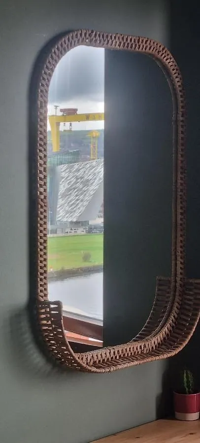 Sailortown Stays - 4 Star Luxury Apartment Belfast