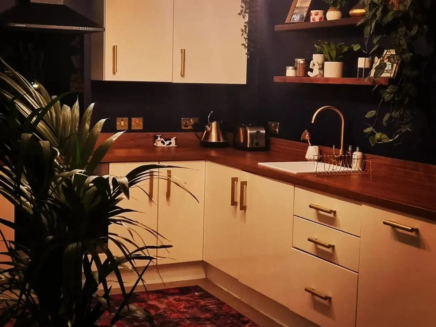 Sailortown Stays - 4 Star Luxury Apartment Belfast