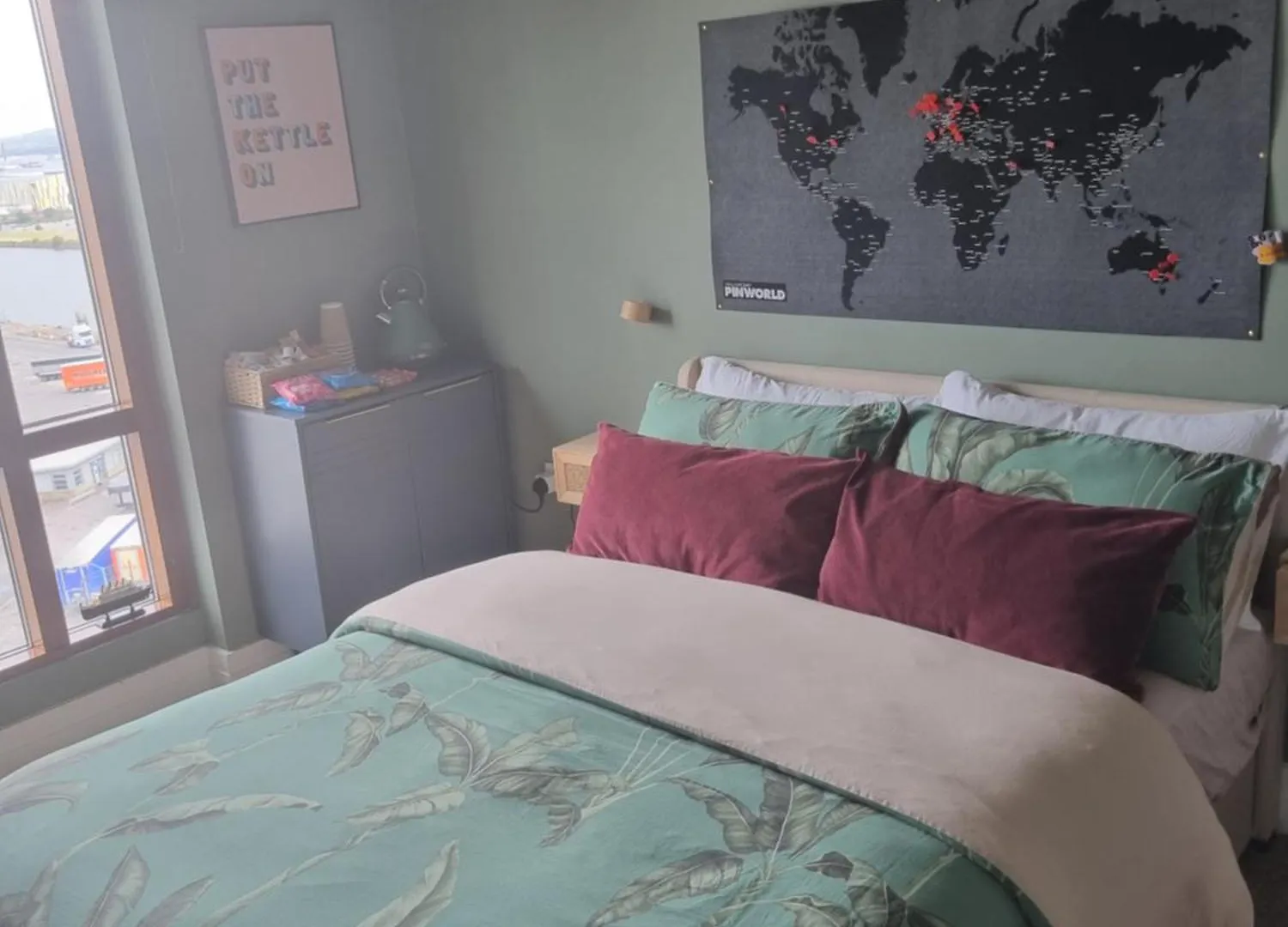 Homestay Sailortown Stays - 4 Star Luxury Apartment Belfast