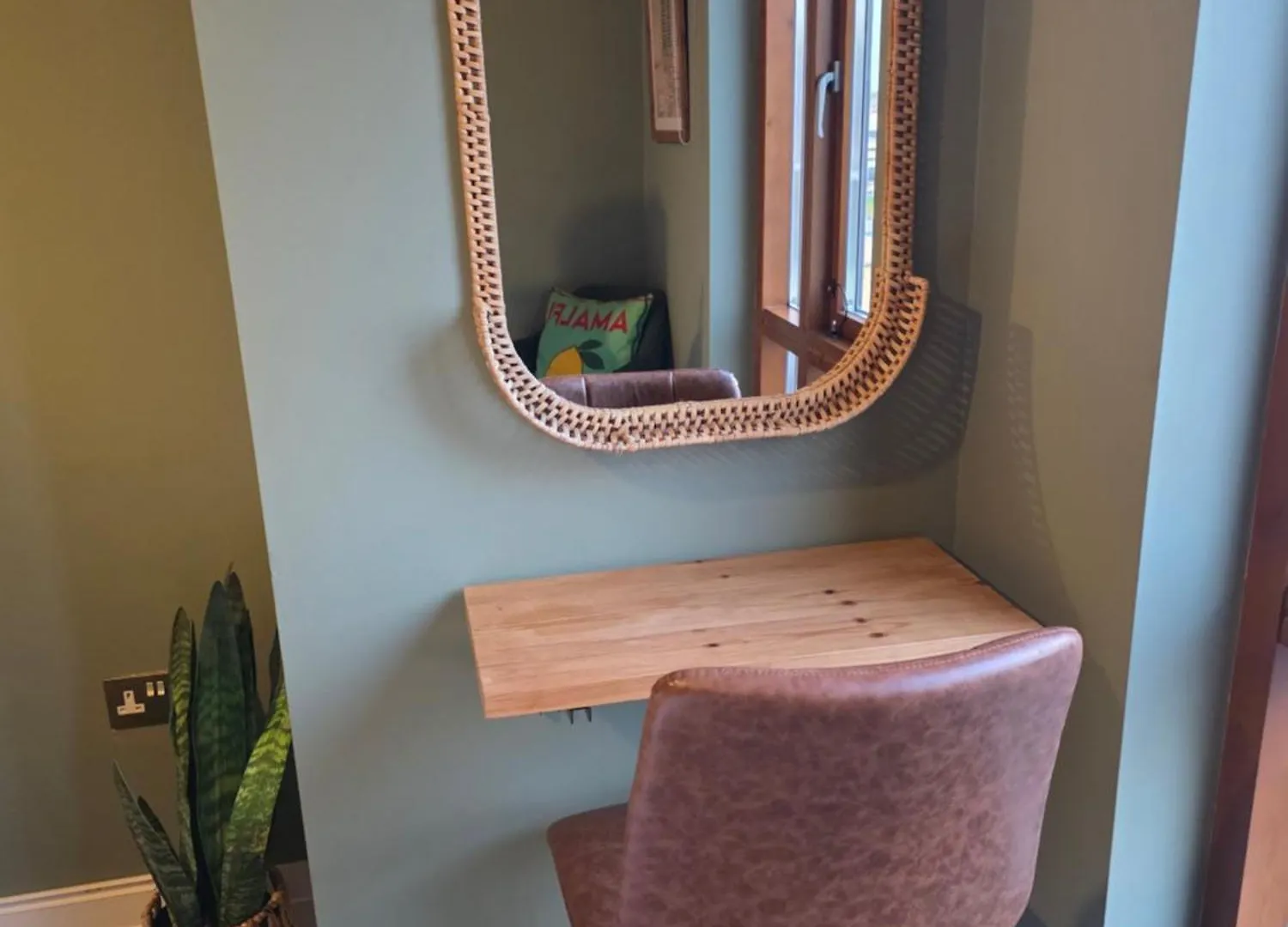 Sailortown Stays - 4 Star Luxury Apartment Belfast
